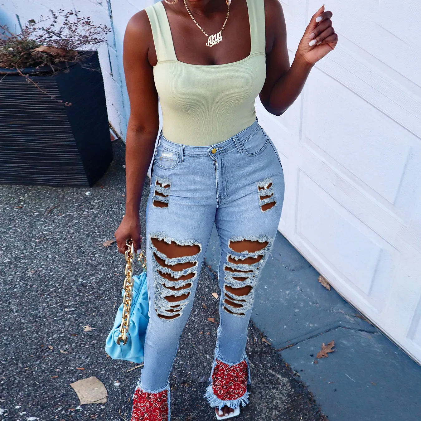 

2021 Womens New Vintage Ripped Jeans Fashion High Waist Large Size Elastic Flared Pants Holes Stitching Denim Bootcut Trousers