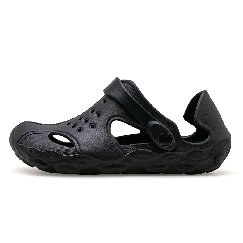 

Men Slippers Cro Fashion Antiskid Light Sandals Roman Home Outdoor Thick Soles Ventilation Beach Shoes Regulation Heel Band