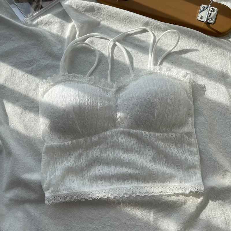 

Lace Inner outside Wear