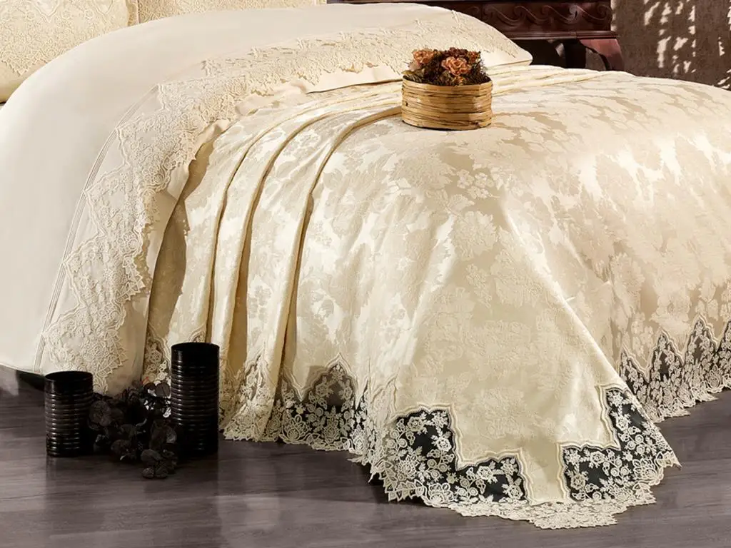 

eyizdiyar Spike French Ruched Bridal Set Vanilla