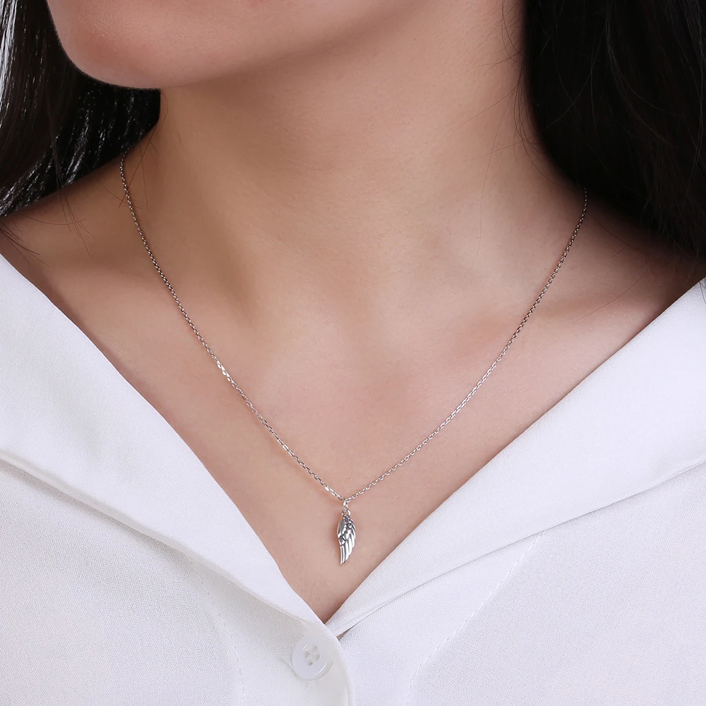 

Sterling Silver 925 Necklace Feather Fashion Oxide Silver Pendant Necklace Exquisite Gift Fine Jewelry for Women