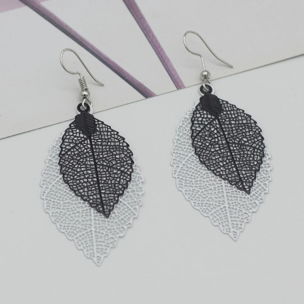 

Fashion Women Earrings Colorful Leaf Dangle Earrings For Women New Bohemian 2021 Geometric Hook Earrings Punk Jewelry Gifts