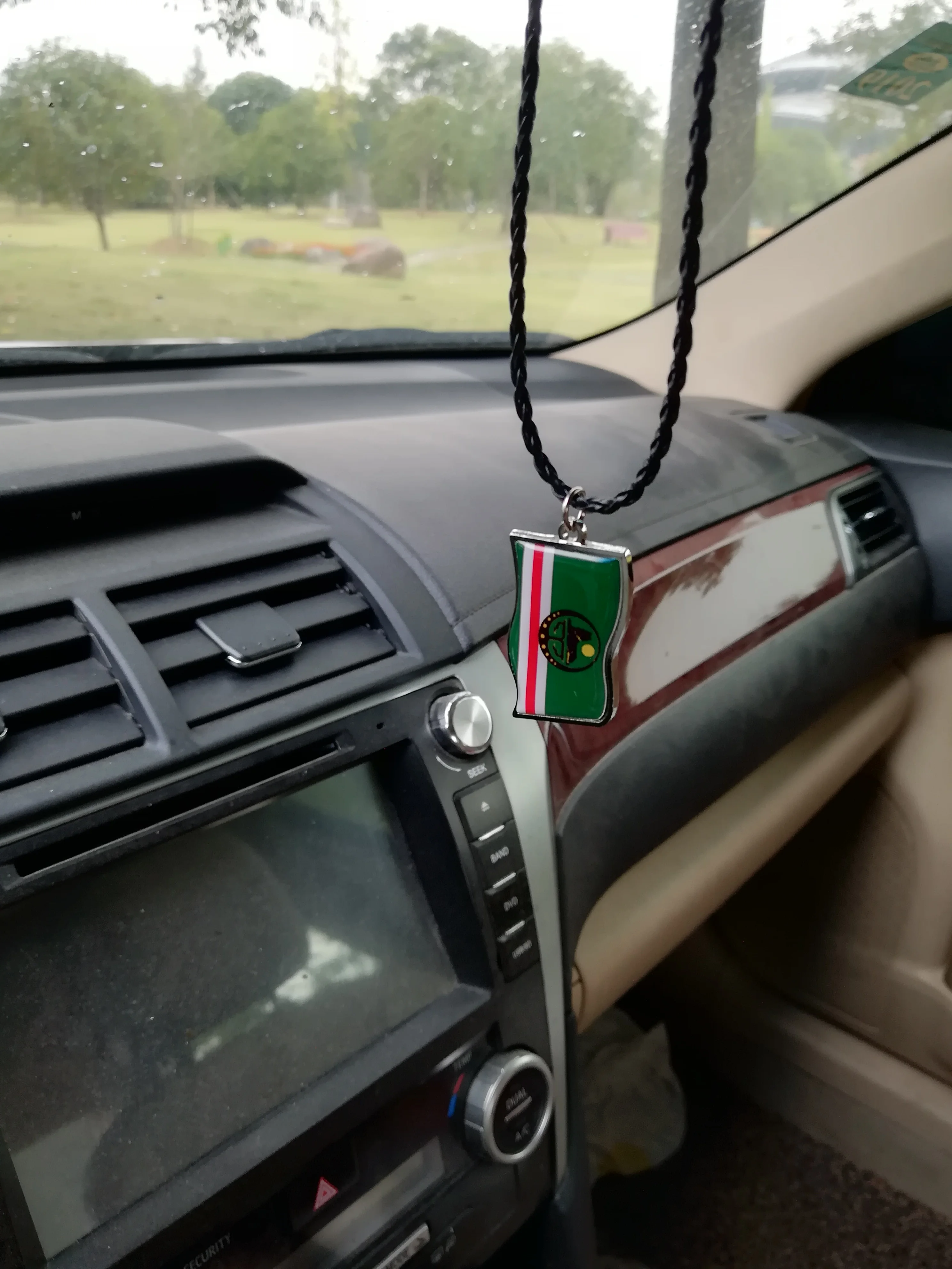 2 шт./лот флаг Чеченской Республики икерия Чечня брелок футболка автомобильная