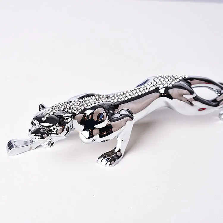 

Automotive Leopard Ornament Decorations Car Dashboard Accessories Interior Decorative Zinc Alloy Statues