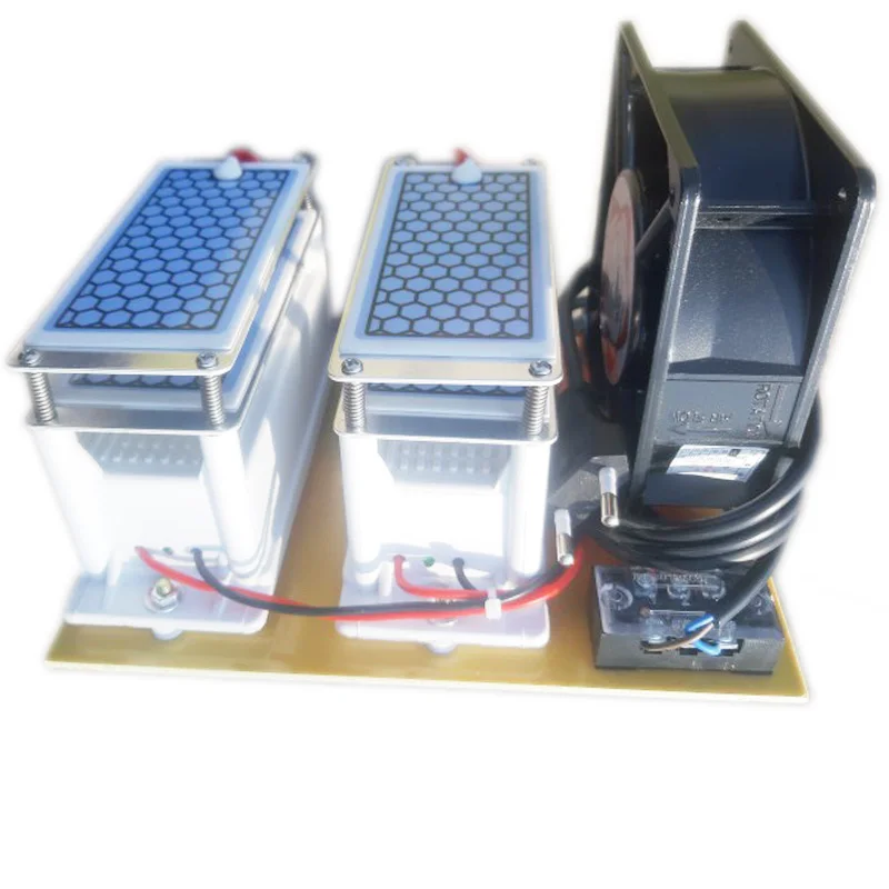 Озонатор воздуха портативный керамический Дезодоратор генератор озона 20 Гц/ч