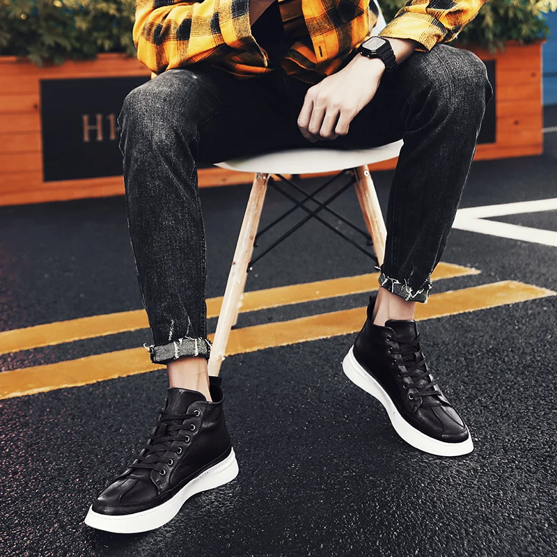 

Fashion Black Men's leather casual flats shoes Driving Shoes For Men NEW Brand High quality Sneakers flats