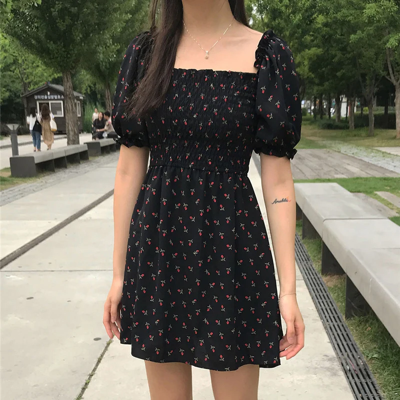 

Korean Chic Small French A- line Skirt 2021 Summer Retro Square Collar Puff Sleeve Sweet Chiffon Dress