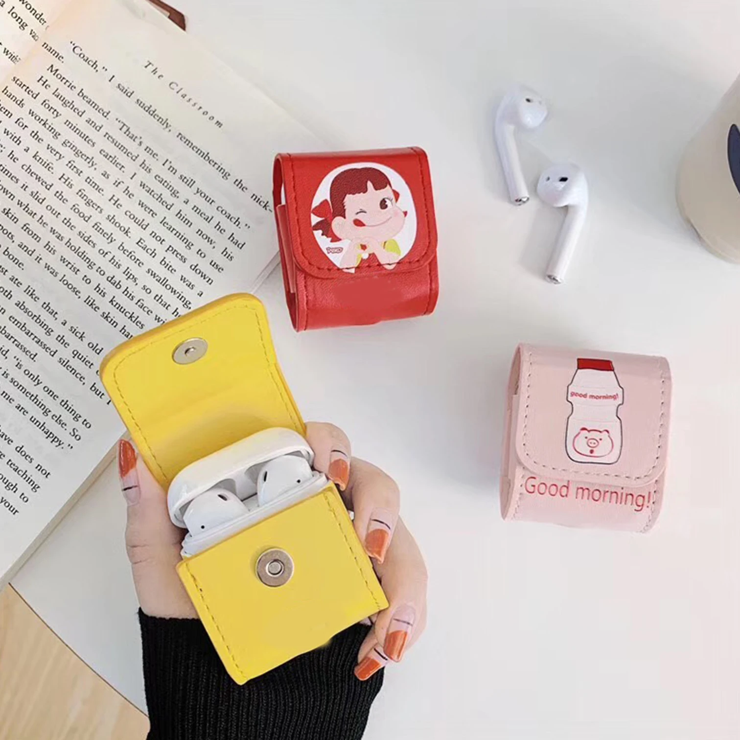 Чехол для Airpods, роскошный кожаный чехол с вишней/брелок с фигурками из мультфильмов, ремешок, аксессуары, чехол для Air pods, 2 брелка, чехол для наушников