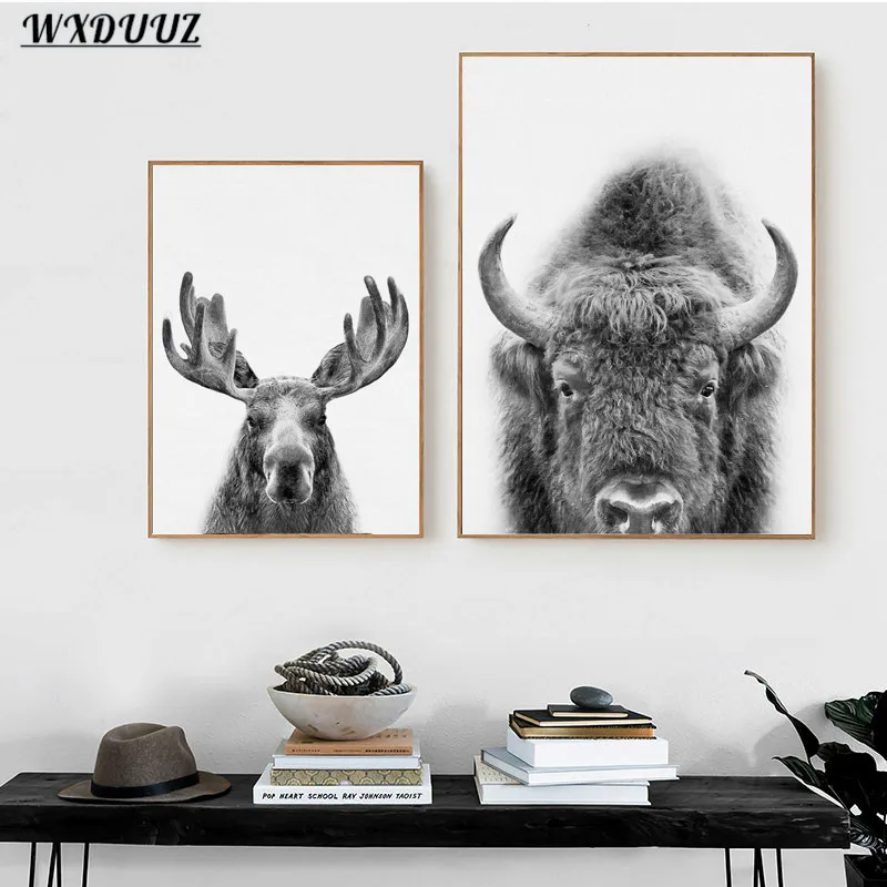 Картина в скандинавском стиле с изображением черного и белого леса | Дом сад