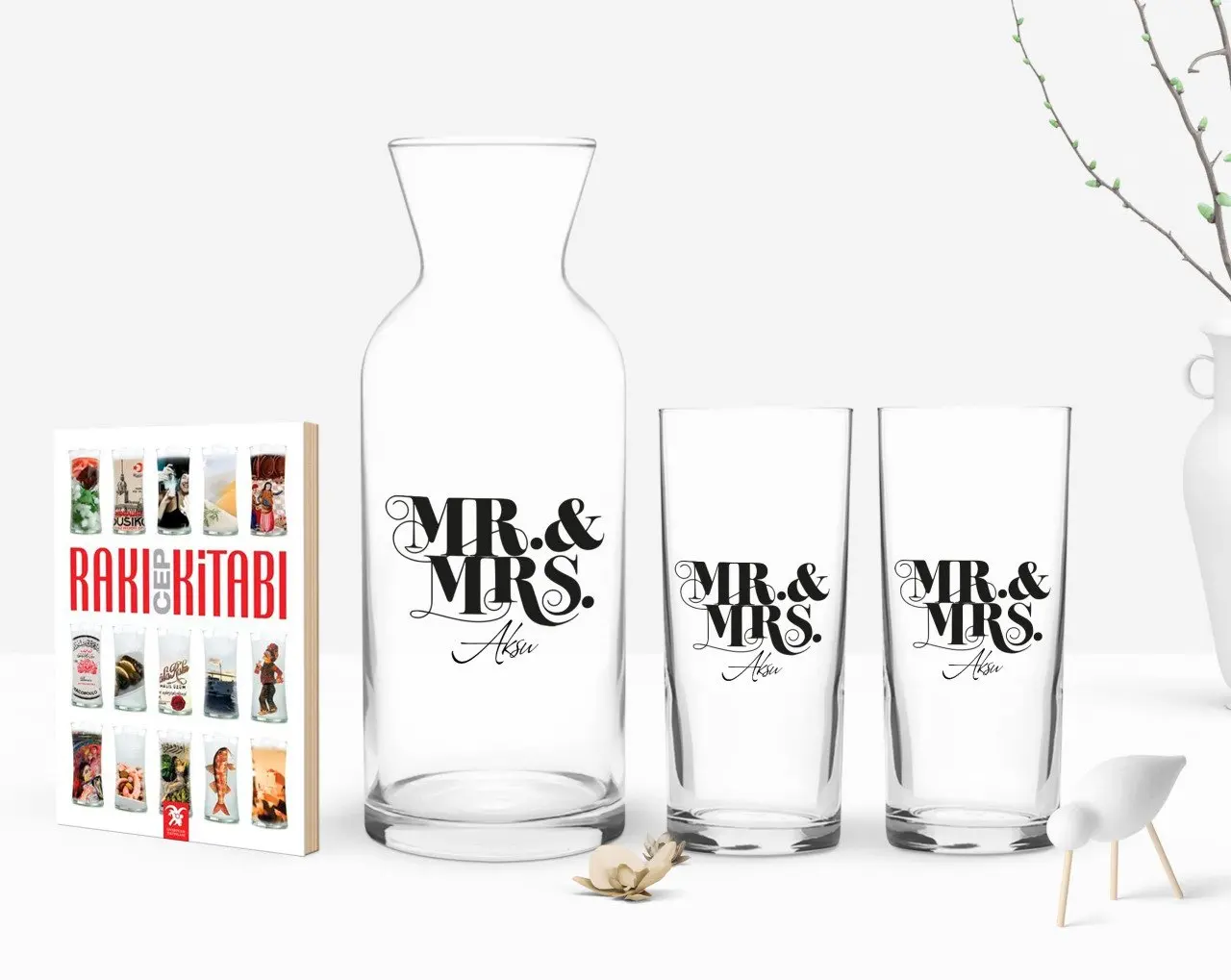 

Персонализированные Цветные принты «Mr» и «Mrs» дизайн двойной Arrack чашки графин и карманная книжка подарок Seti-1