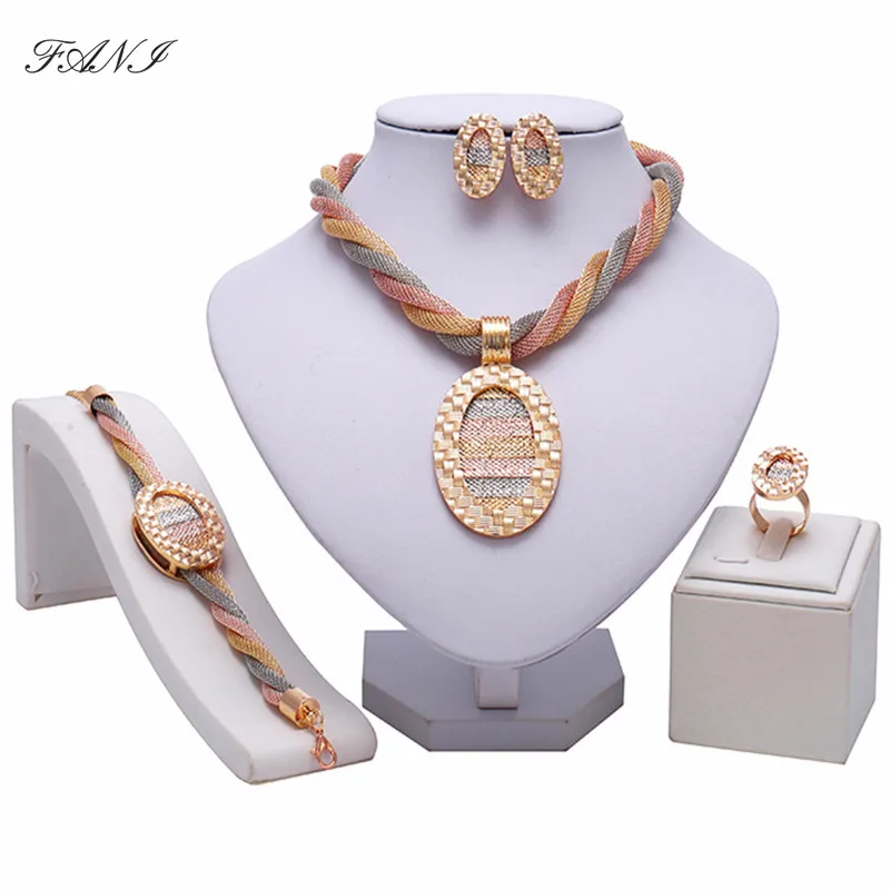 

Fani Bridal Gift Nigerian Wedding woman accessories jewelry Set African Beads Jewelry Set Dubai Gold Color Brand Jewelry Set