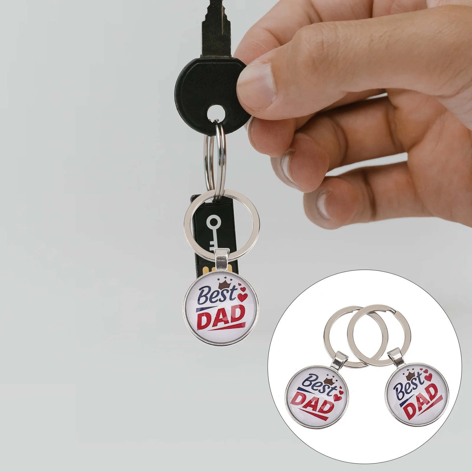 

2pcs Father's Day Gift Best DAD Keychains Festival Key Rings Keychain Gifts