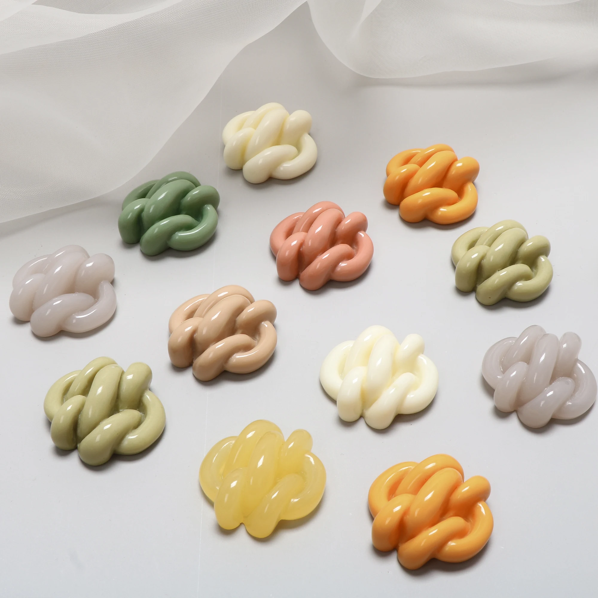 30 шт./лот мм цветные геометрические бусины с плоской обратной стороной из