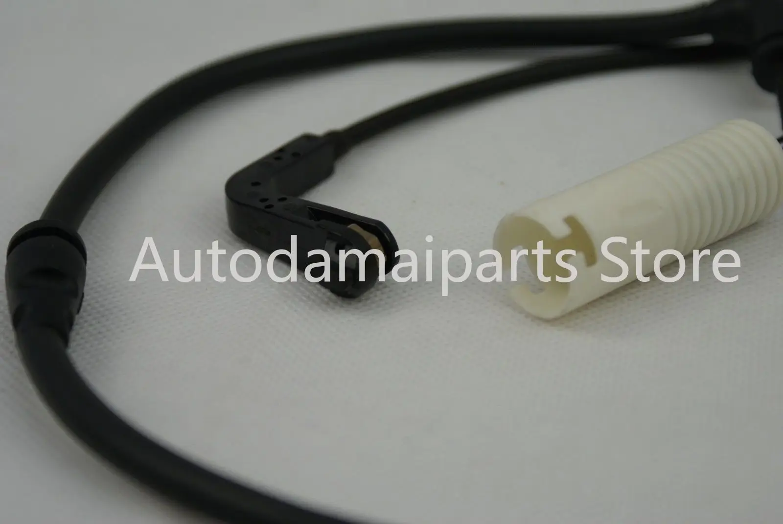 

For BMW 5 Series E60520i Brake Sensor Cable34356768596
