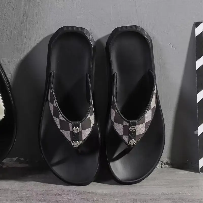 

2021 New Summer flip flops men rubber slippers indoor man bathroom house soft summber beach luxury brand shoes men shoes