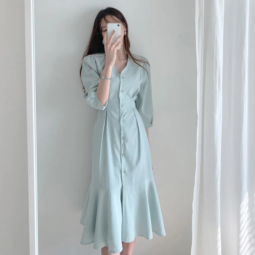 Новое летнее женское платье в Корейском стиле приталенное до колена офисное