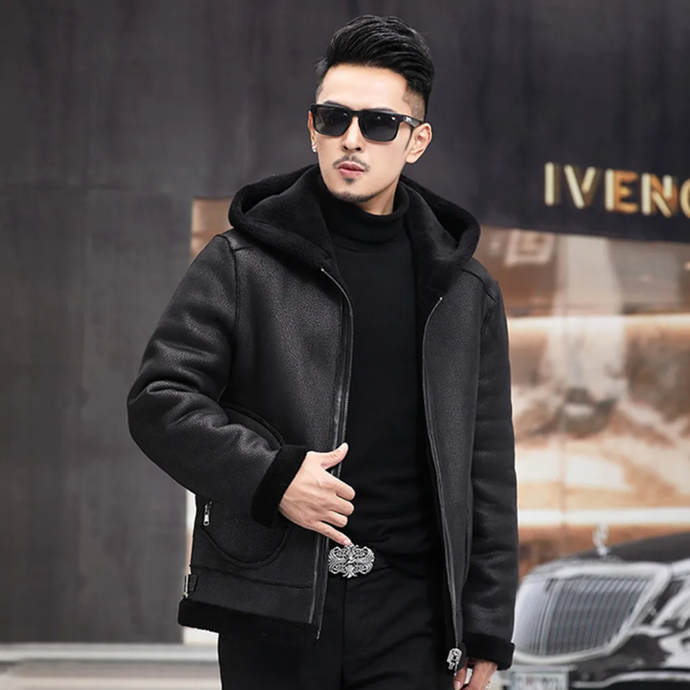 Мужская куртка из натуральной кожи черная короткая с капюшоном на шерстяной