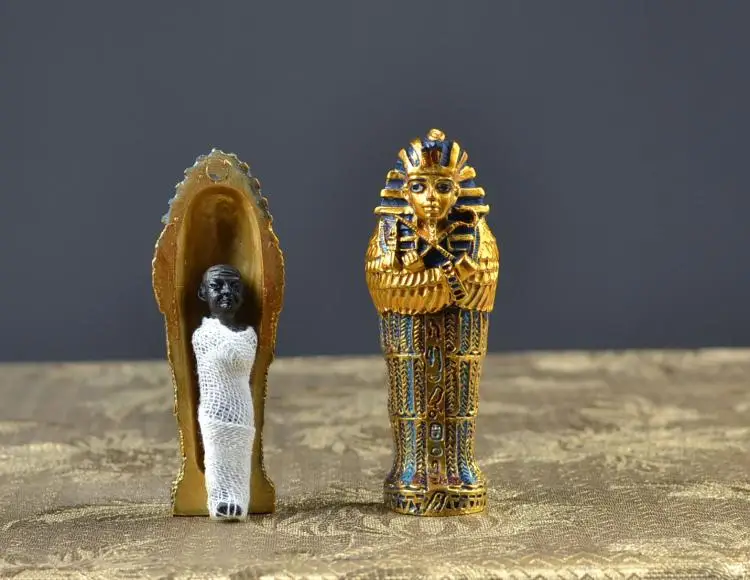 

[Funny] Crafts Ancient Egypt Pyramid Figure Doll Statue Mummy Bust Coffin Model The Golden Mask Collection Model Home Decor gift