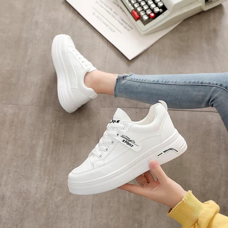 

Low Upper Women Casual Skateboard Shoes Thick Sole Light Breathable Flat Walking Non-slip Increase Height Slim Sport Sneakers