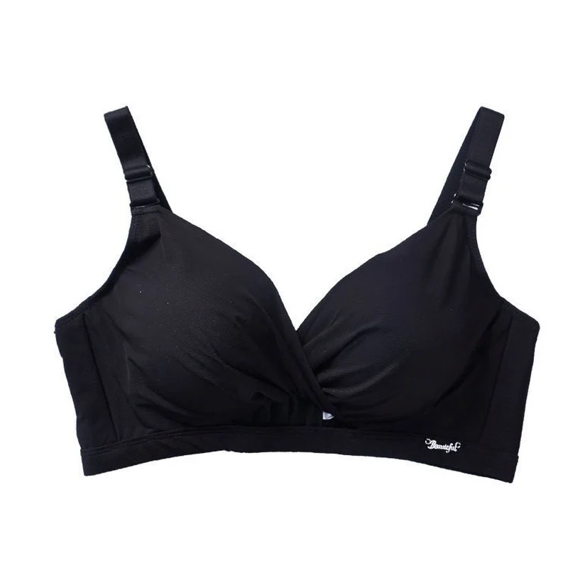 

Комплект женского нижнего белья с глубоким V-образным вырезом