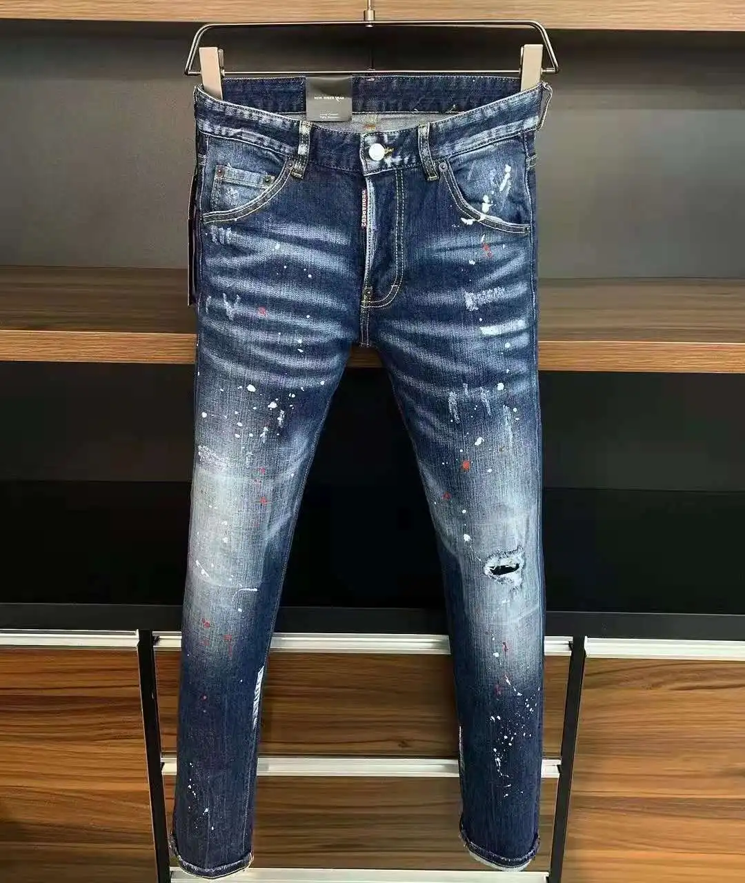 

Genuine DSQUARED2 Men's Slim Jeans Straight Leg Motorcycle Rider Hole Pants Jeans Man CLOTH 28-38