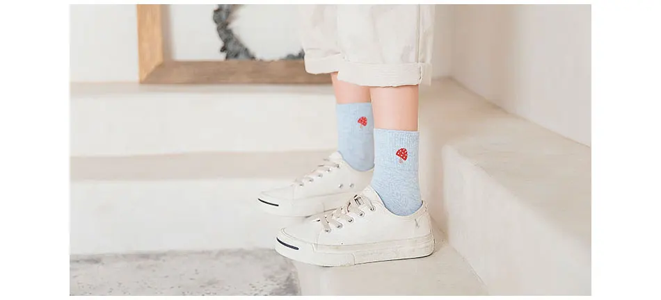 2 пары, женские носки, фруктовые однотонные фиолетовые носки по щиколотку, женские теплые хлопковые носки милые забавные женские осенние зимние спортивные носки