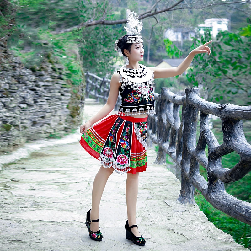 Hmong Clothes Spring Summer Ethnic Style Embroidery Short Pleated Skirt Miao Silver Hat Photography Stage Dance Clothing | Тематическая