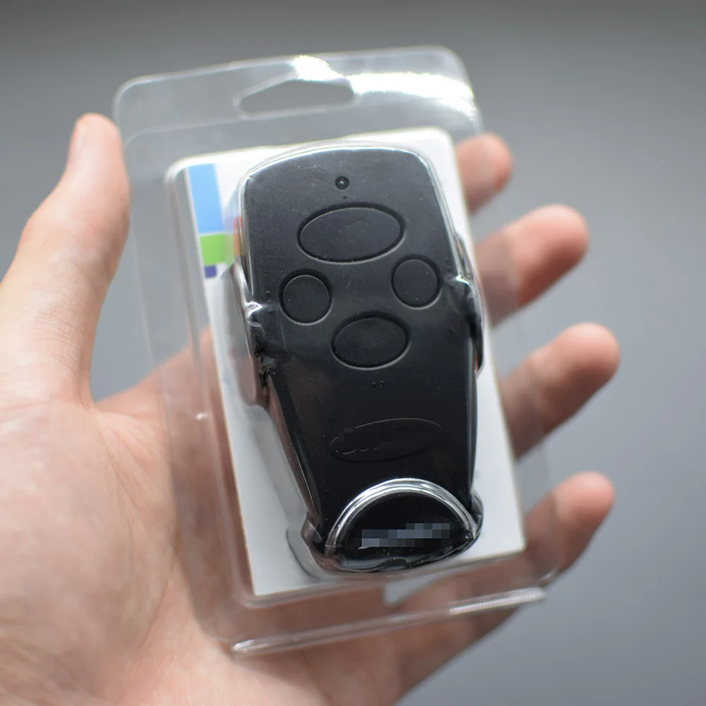 

30-150m Black DOORHAN Transmitter 2 / 4 433 mhz Garage Gate Remote Control Keychain 2pro 2-pro High Quality