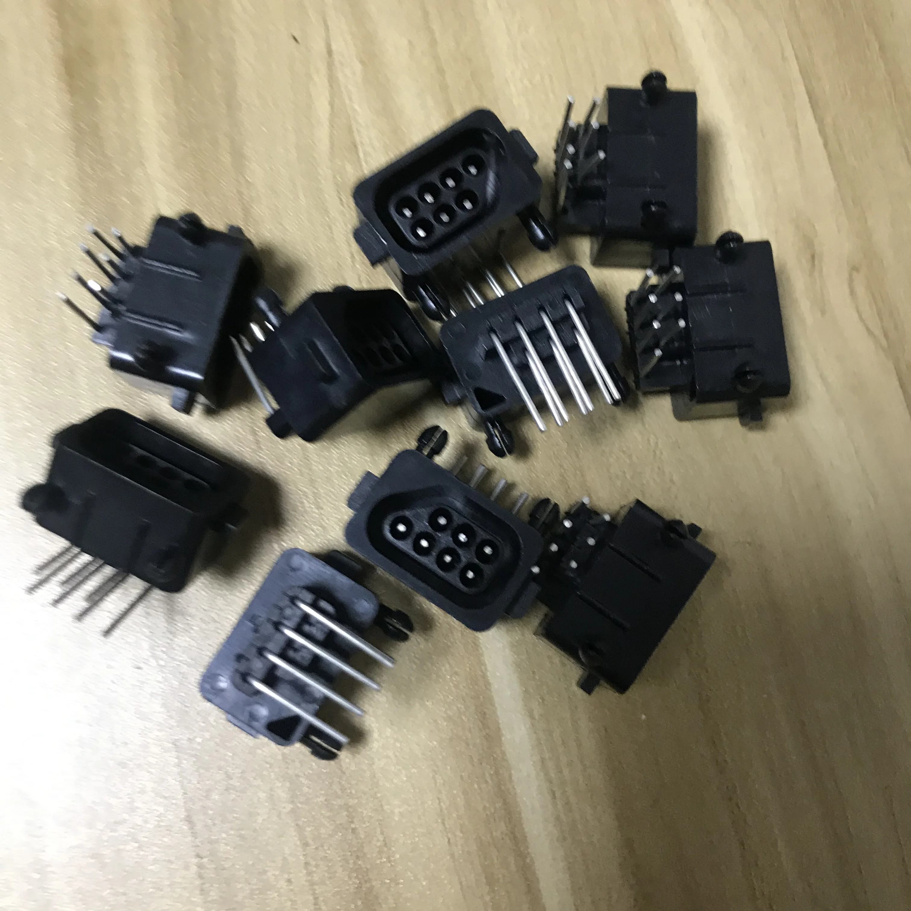 

50 pcs a lot 90/180 Degree 72 Pin Female Connector Socket Slot for NES Game Console Controller