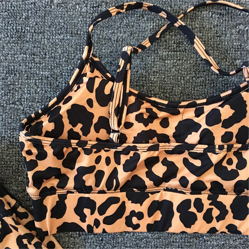 

2021 Yoga Set Women 2 Piece Leopard Sport Suit Fitness Wear Running Workout Push Up Leggings Yoga Pant Female Tracksuit