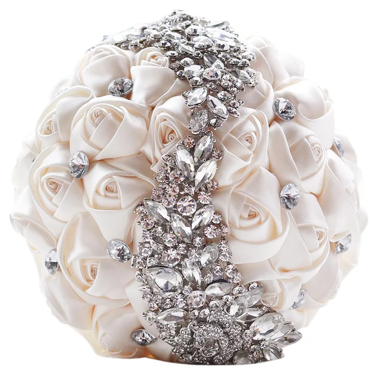 

Bride Holding Bouquet Party Wedding Wedding Supplies Festive Gifts Artificial Flowers Crystal Wedding Bouquet