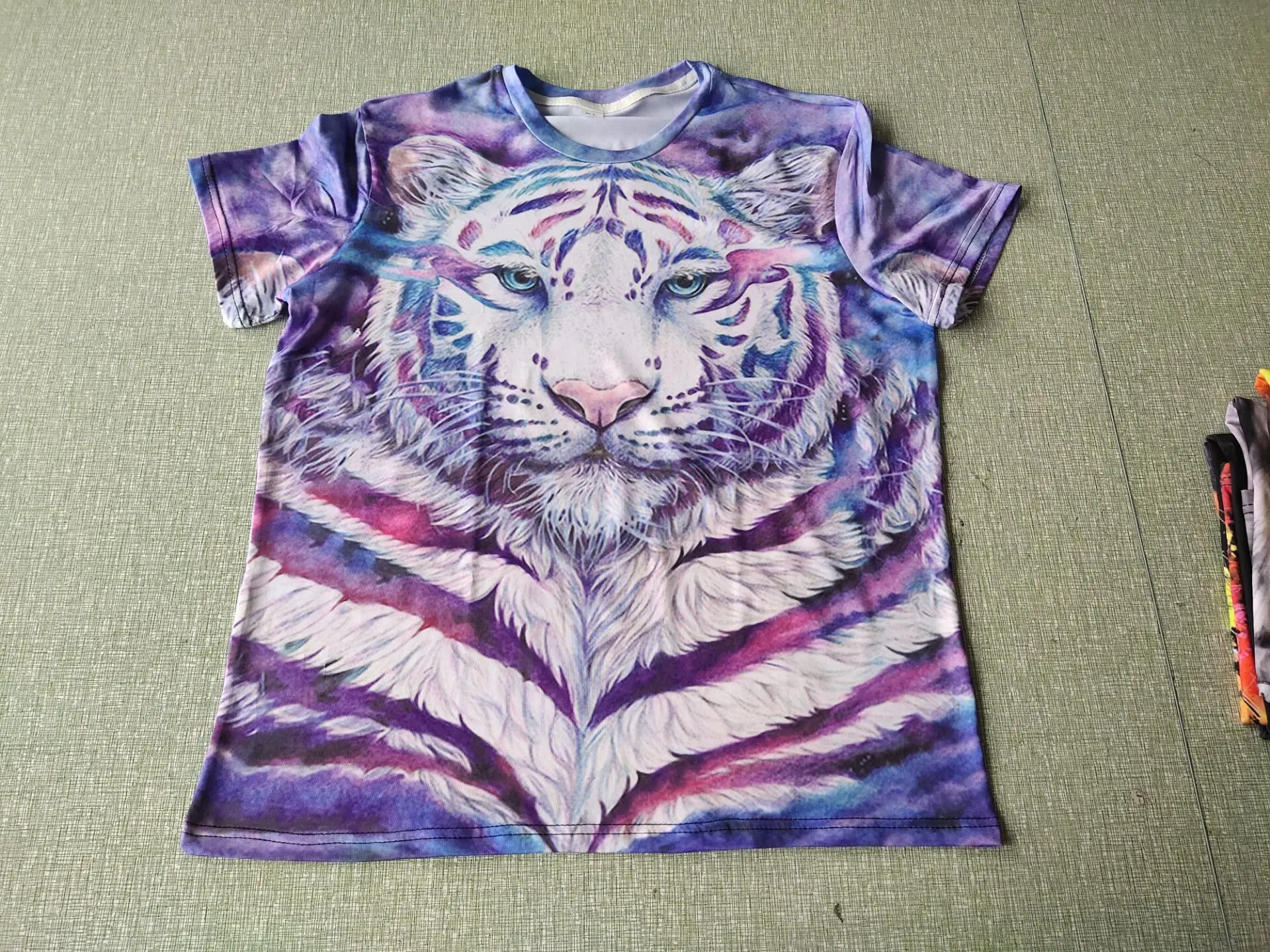 

Men Animal Dark Print T-Shirts Summer Street Fashion Casual Round Neck Short Sleeve T Sleeves Man Clothing Hip Hop Plus Size