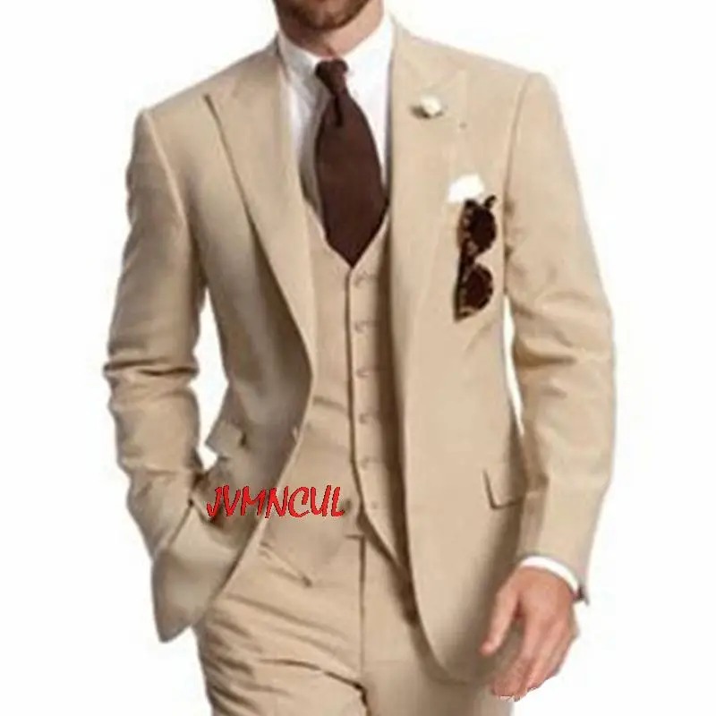 Beige Three Piece Business Party Best Men Suits Peaked Lapel Two Button Custom Made Wedding Groom Tuxedos 2022 Jacket Pants Vest