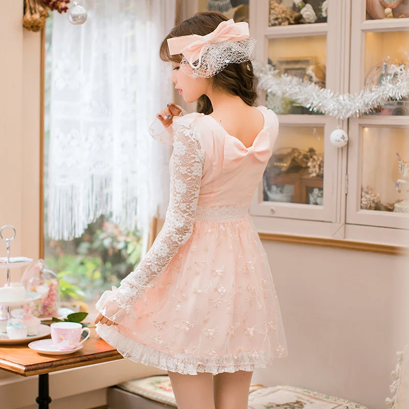 Женская одежда яркого дождя тонкое кружевное платье с рукавом-бабочкой