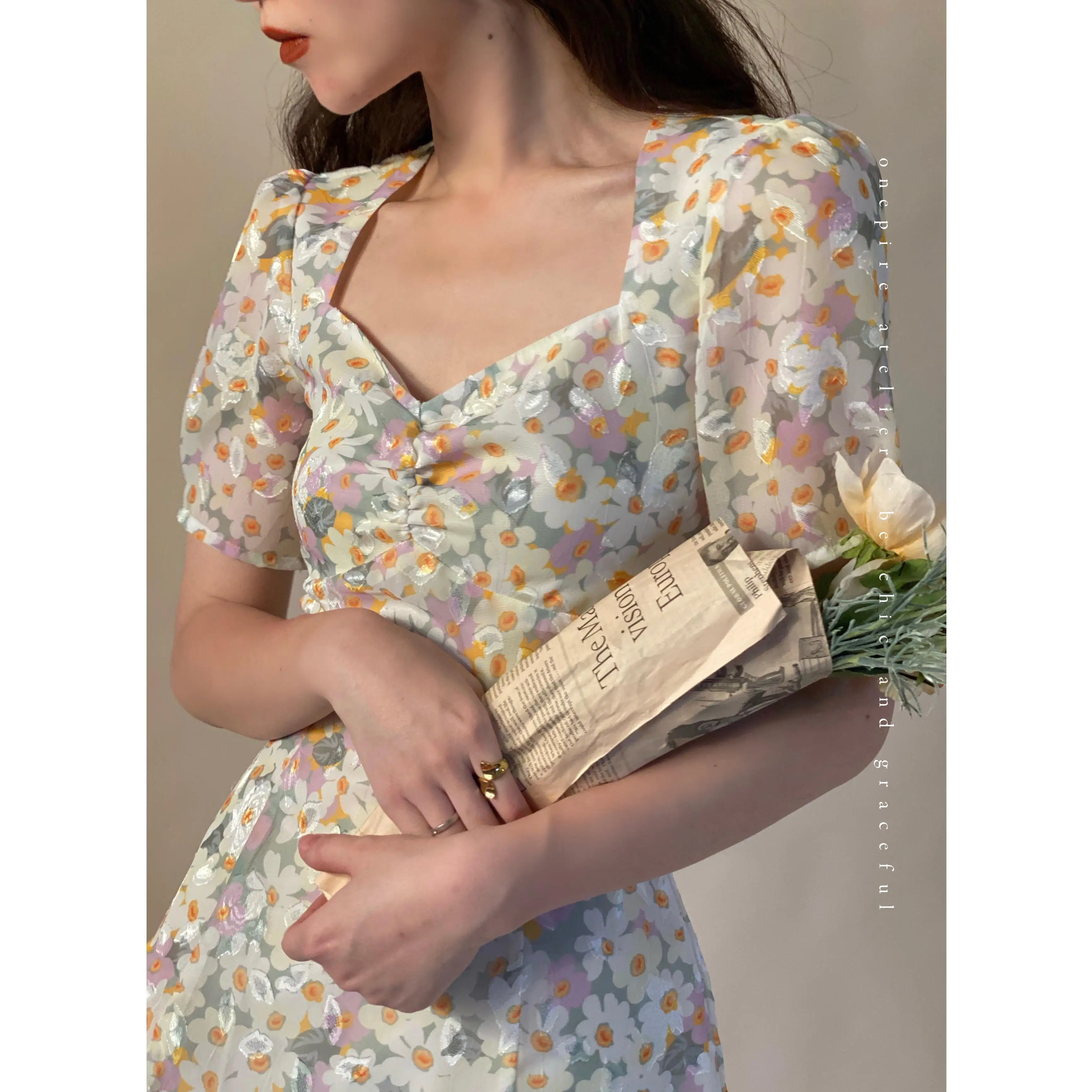 

Floral French Dress Elegant Women 2021 Summer V-Neck Short Sleeve Fairy Dress Print Chic Retro Sweet One-piece Dress