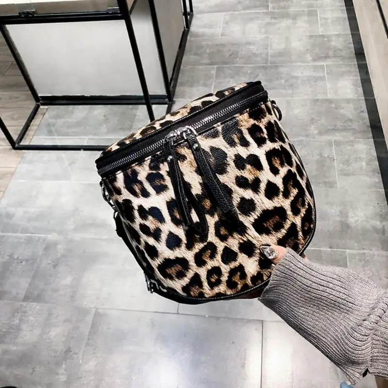 

Leopard Print Bucket Womem's Bag Pu Leather Crossbody Bags Messenger Bags 2021 Female Shoulder Handbag Crossbody Bag Q4
