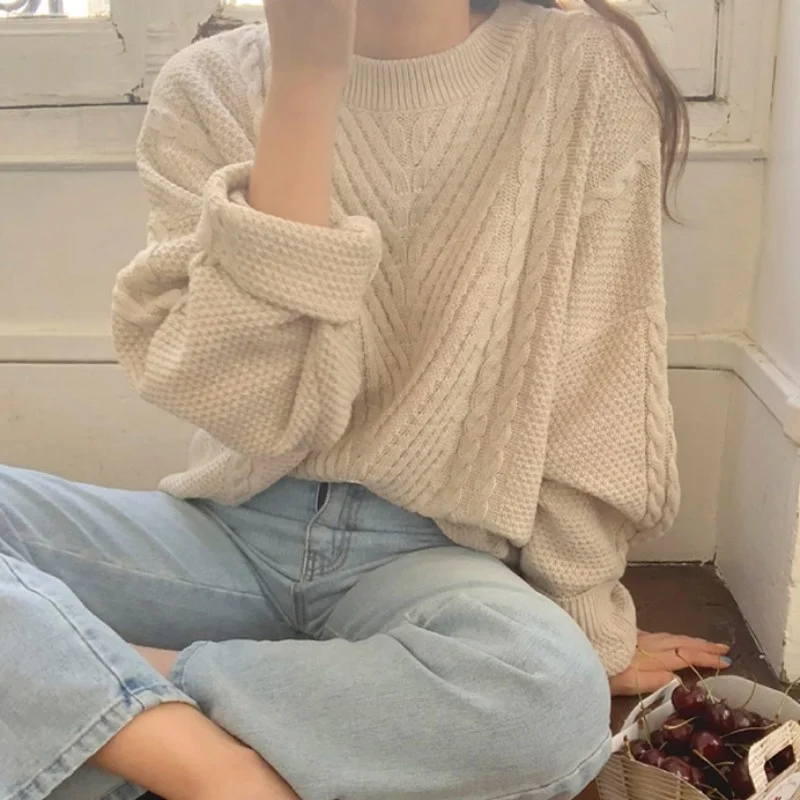 

Retro Sweater Outer Wear Fashion Women 2021 New Elegant Loose Long-sleeve Knit Bottoming Clothes Straight Round Neck Commute