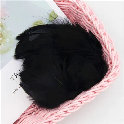 black 100pcs 100 шт, натуральные перья лебедя, 4-8 см, смешанные белые окрашенные цвета, гусиное перо, одежда для свадебной вечеринки, украшения для самодельного изготовления перьев - Цвет: black 100pcs
