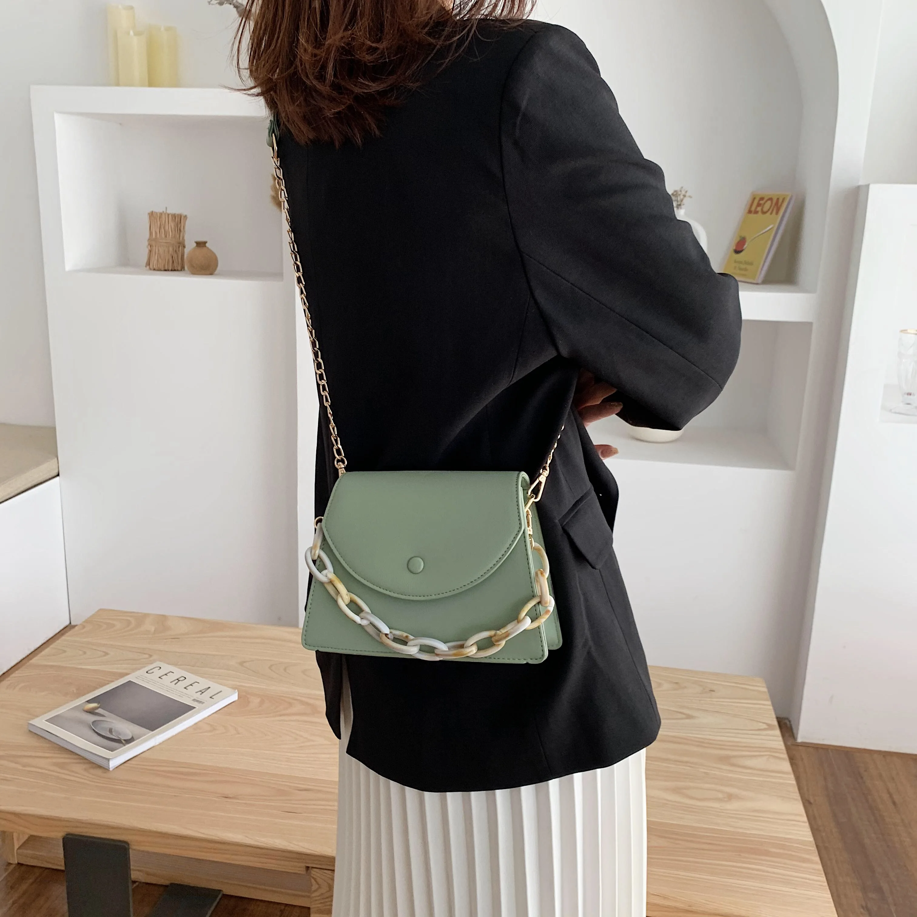 Женские сумки через плечо из искусственной кожи с цепочкой для женщин 2020