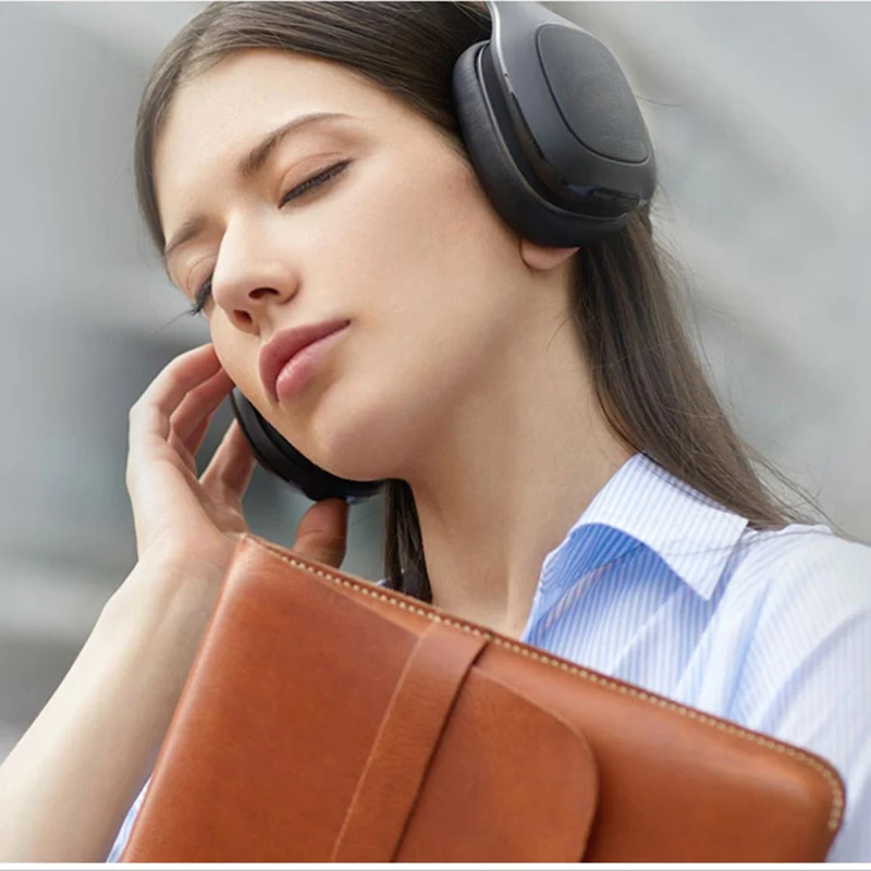 

Original Xiaomi Mi Bluetooth Wireless Headphones 4.1 Bluetooth Earphone aptX 40mm Dynamic PU Headset For Mobile Phone Speaker