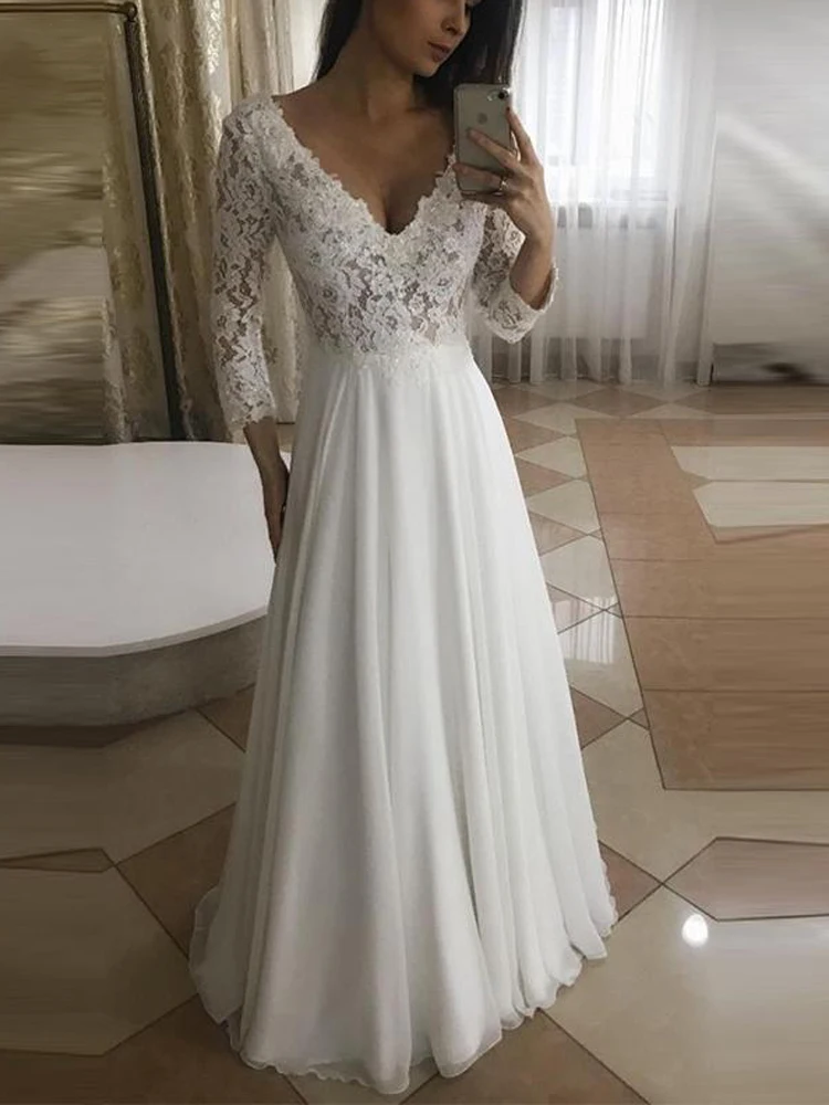 Пляжное свадебное платье Boho 2020 с v-образным вырезом и кружевной аппликацией