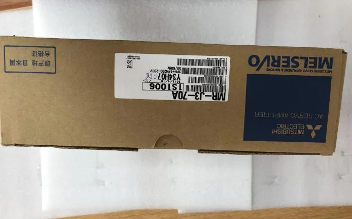 

1 шт Mitsubishi MR-J3-70A MRJ370A сервопривод в коробке-новый