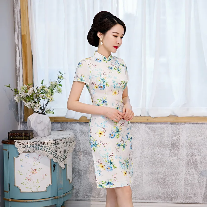 Весна-лето 2020 новая шелковая Улучшенная традиционная одежда cheongsam с коротким