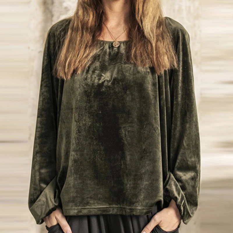 

2021 Spring O-Neck Velvet Pullover Tops Women Vintage Lantern Long Sleeve Blouse Shirts Lady 3XL Casual Loose Solid Color Blusa