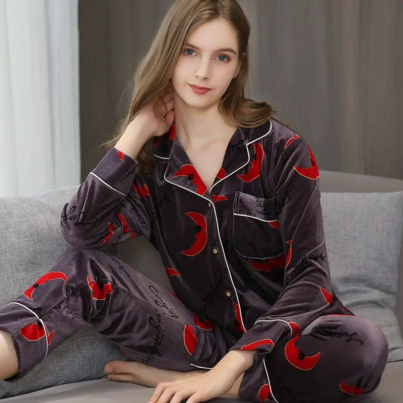 Women's Button Down Pajama Pants Set V Neck Long Sleeve Pajamas Soft Velvet Pajama Set S-XXXL