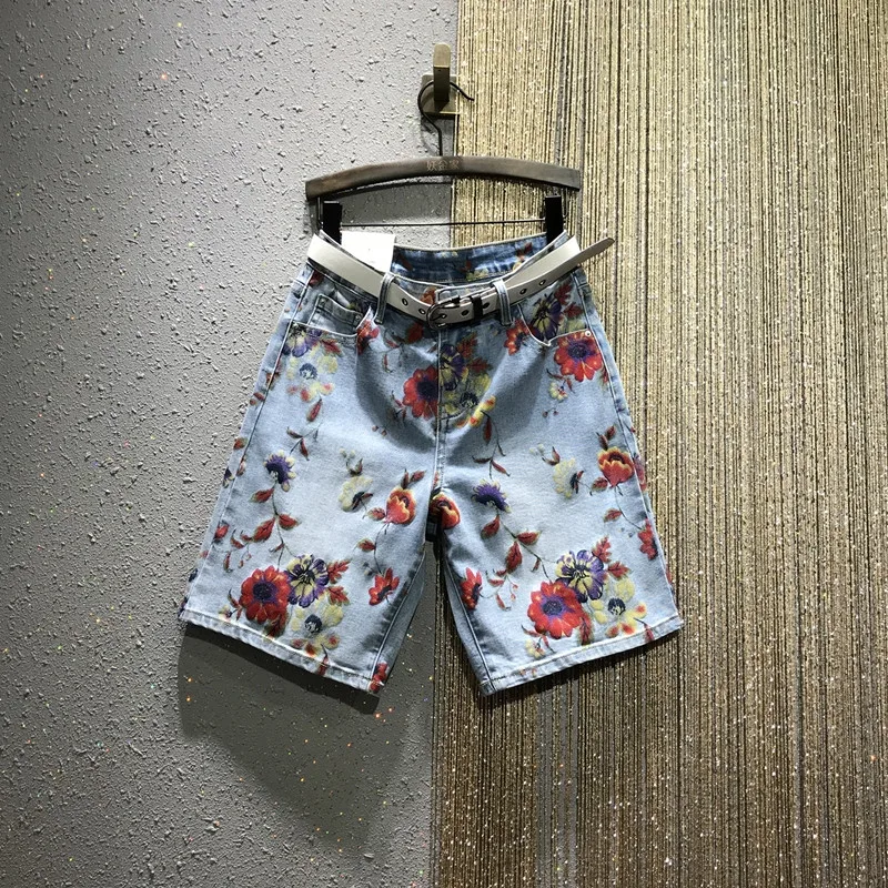

Винтажные женские джинсы с цветочным принтом, Новинка лета 2020, европейские свободные прямые шорты с высокой талией, модные облегающие джинс...
