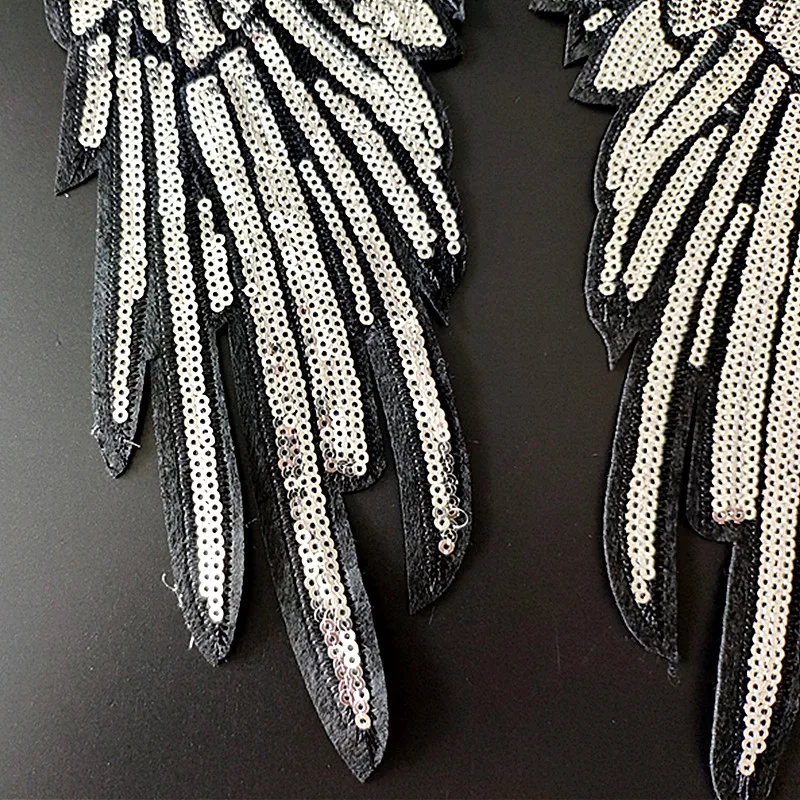 Футболка женская серебряная нашивка с блестками 27 см крылья дело ним байкерские