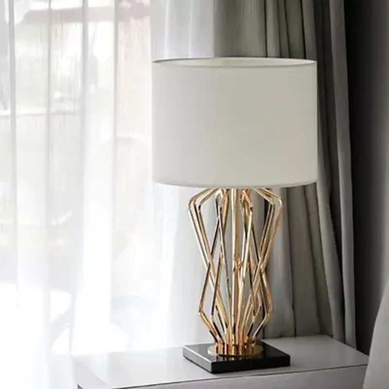 Modern Table Lamp For Living Room Contemporary Desk Bedside lampara de mesa Metal Plating Designer's Choice | Лампы и освещение