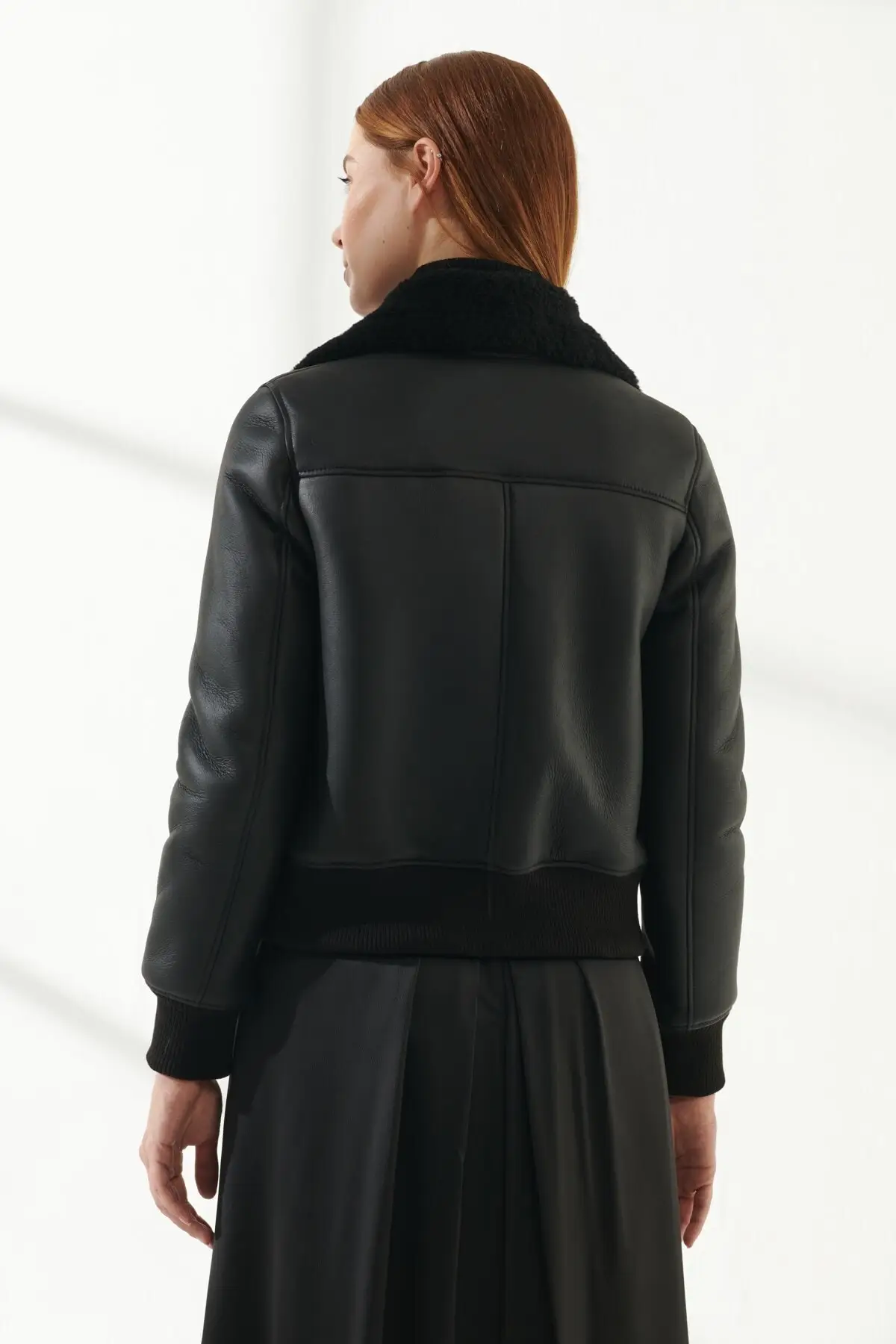 Women's Sports Black Leather Jacket with Fur black Winter Genuine Sheepskin Wool Coats Biker Jacket Models Slim Fit Parka