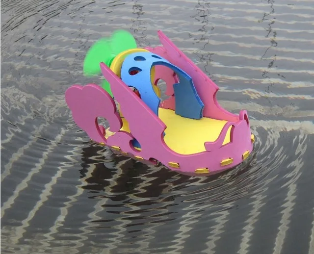 

Electric Boat Ship Fashion Battery Power Educational Play For Intelligence Toys Fancy Elementary Science Toy Eva Bricolage 2021